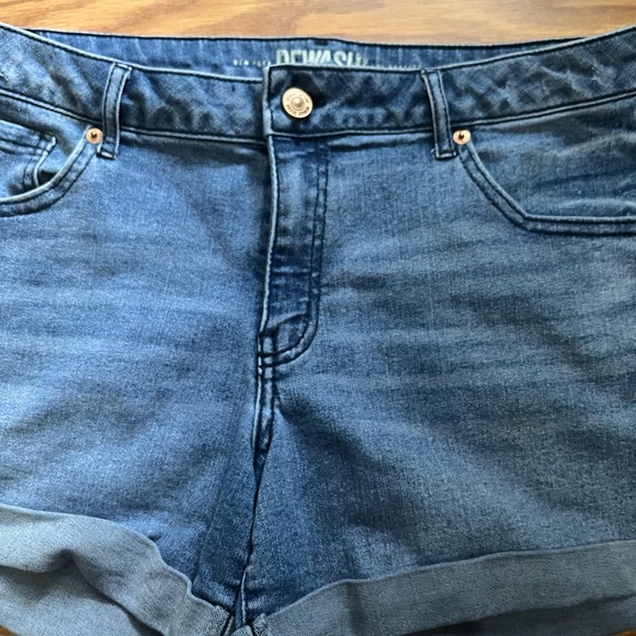 Rewash Jean shorts - Picture 2 of 4